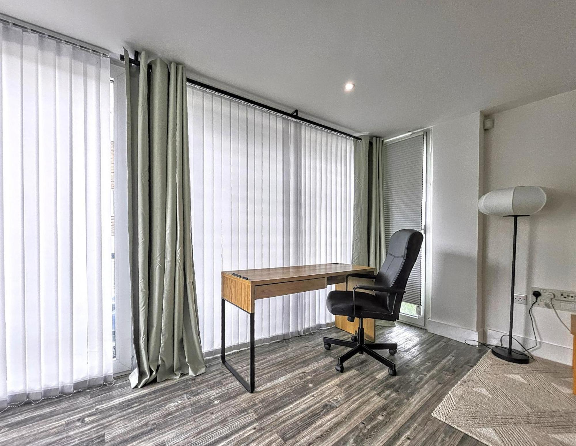 City Waterside, Old Street, Angel, Entire Private Apartment 런던 외부 사진